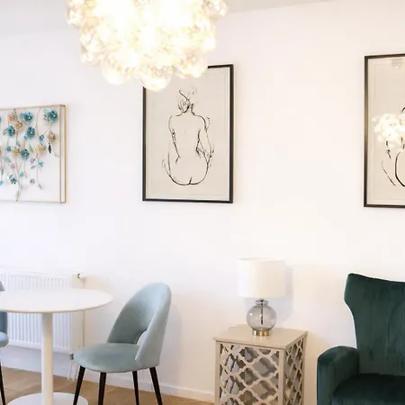 Triangle * Klosterneuburg