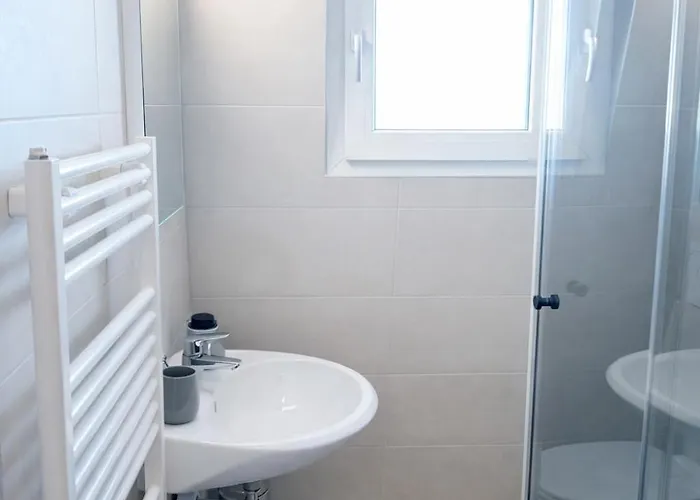 Triangle * Klosterneuburg